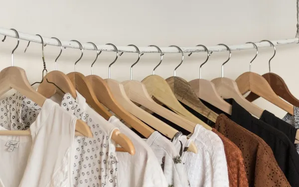 Build Your Dream Capsule Wardrobe: The Ultimate Guide for Women